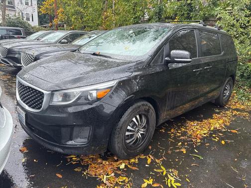 2018 Kia Sedona LX