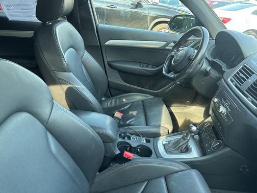 2018 Audi Q3 2.0T Premium Plus