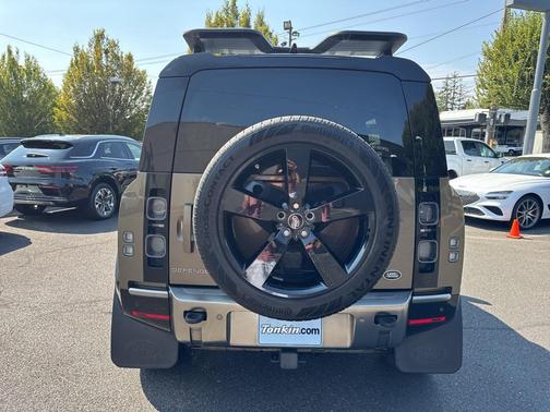 2020 Land Rover Defender 110 X