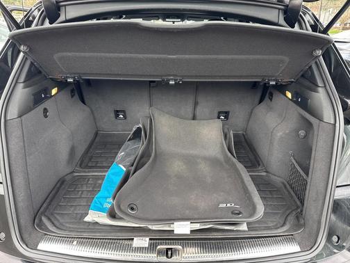 2017 Audi Q5 2.0T Premium Plus