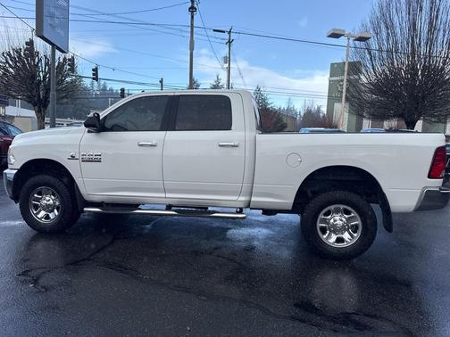2018 RAM 2500 SLT Crew Cab 4x4 6'4' Box
