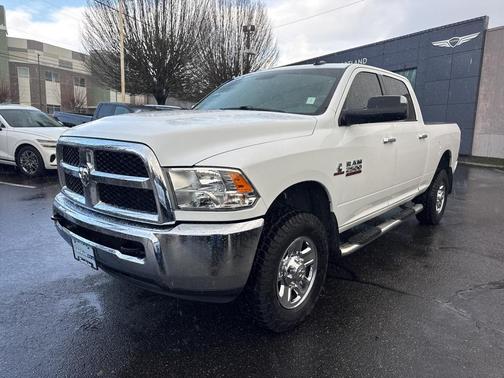 2018 RAM 2500 SLT Crew Cab 4x4 6'4' Box