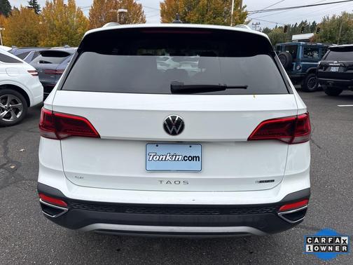 2024 Volkswagen Taos 1.5T SE