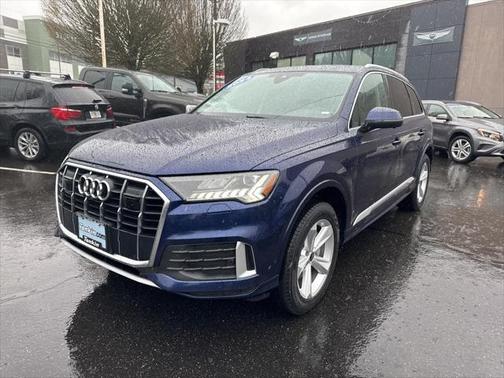 2024 Audi Q7 45 Premium Plus