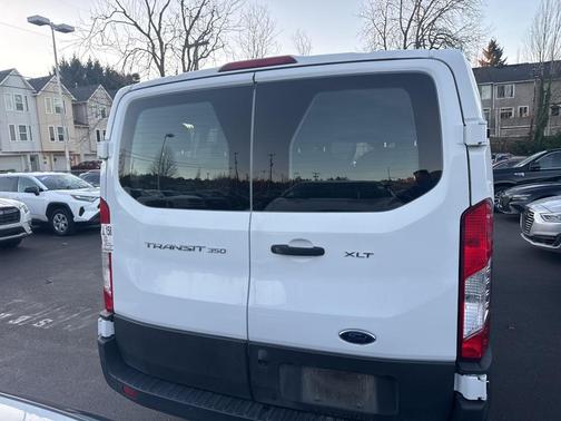 2022 Ford Transit-350 XLT