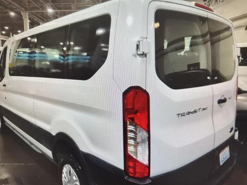 2022 Ford Transit-350 XLT