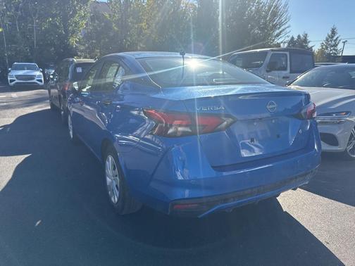 2024 Nissan Versa 1.6 S