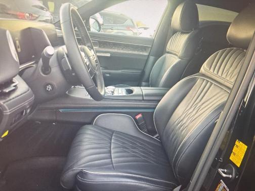 2024 Genesis G90 3.5T e-SC AWD