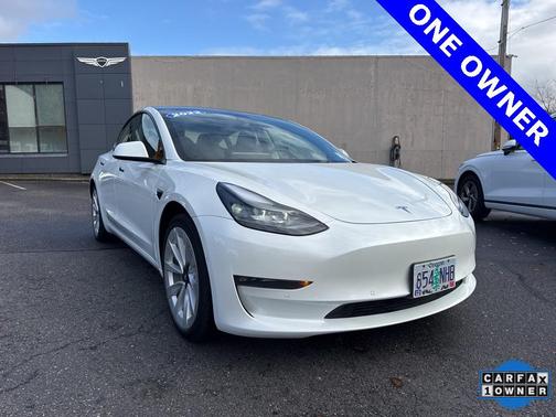 2022 Tesla Model 3 Long Range