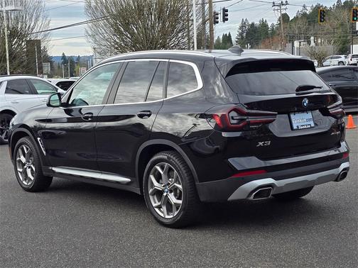 Black Sapphire Metallic 2023 BMW X3 xDrive30i