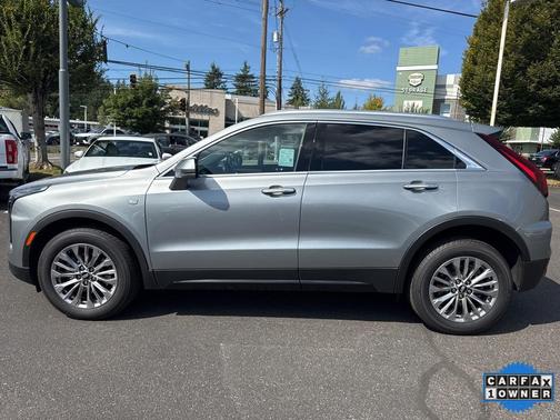 2024 Cadillac XT4 Premium Luxury