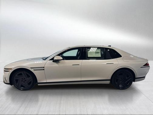 Uyuni White 2026 Genesis G90 3.5T E-SC Prestige Black AWD