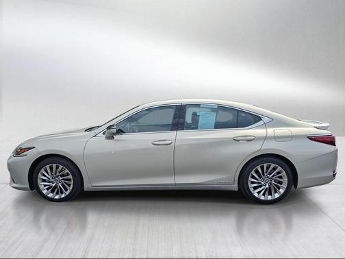 Moonbeam Beige Metallic 2022 Lexus ES 300h Luxury