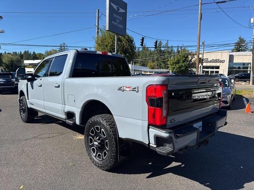 2025 Ford F-350 Platinum