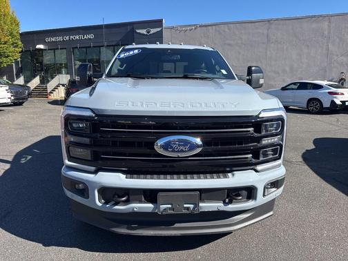 2025 Ford F-350 Platinum