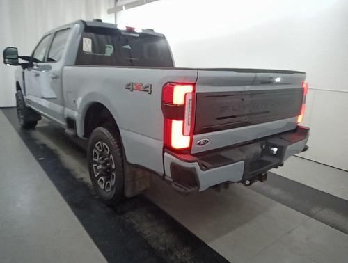 2025 Ford F-350 Platinum