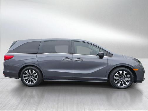 Modern Steel Metallic 2022 Honda Odyssey EX-L