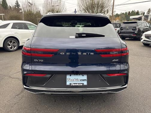 2026 Genesis GV70 2.5T Advanced