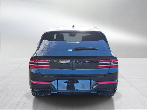 Vik Black 2026 Genesis GV80 2.5T