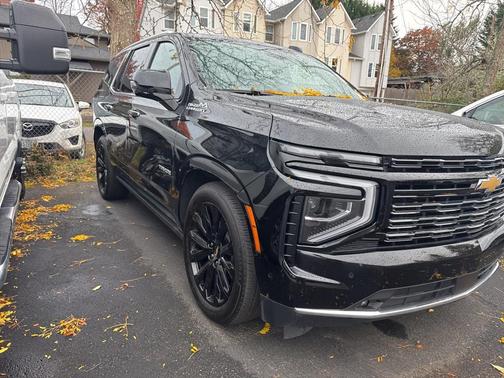 2025 Chevrolet Tahoe 4WD High Country