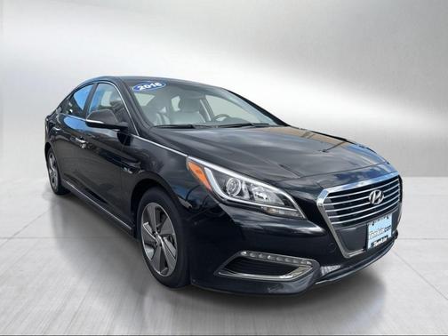 Black 2016 Hyundai Sonata Plug-In Hybrid Base
