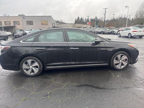 2016 Hyundai Sonata Plug-In Hybrid Base