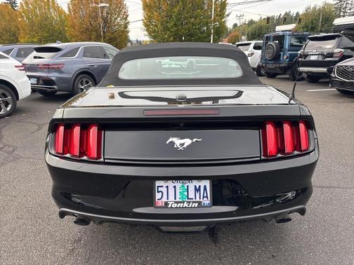 2015 Ford Mustang EcoBoost Premium