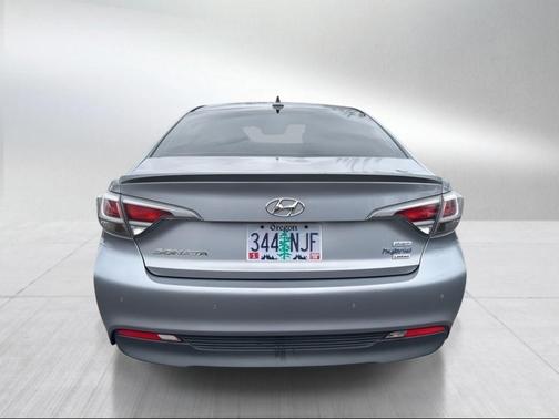 Pewter Gray Metallic 2016 Hyundai Sonata Plug-In Hybrid Limited