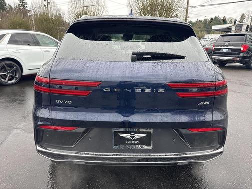 2026 Genesis GV70 2.5T