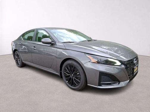 Gun Metallic 2026 Nissan Altima 2.5 SV