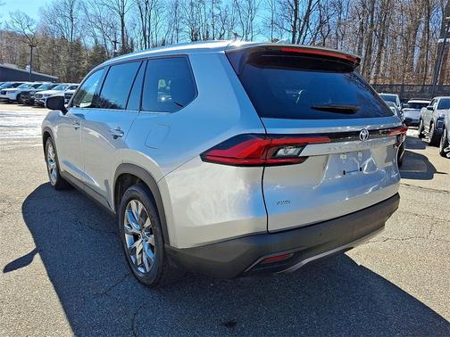 2024 Toyota Grand Highlander LIMITED