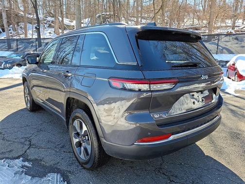 2022 Jeep Grand Cherokee 4xe Base