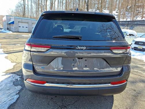 2022 Jeep Grand Cherokee 4xe Base