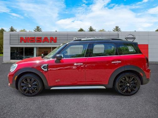 Chili Pepper Red 2024 MINI Countryman Cooper S ALL4