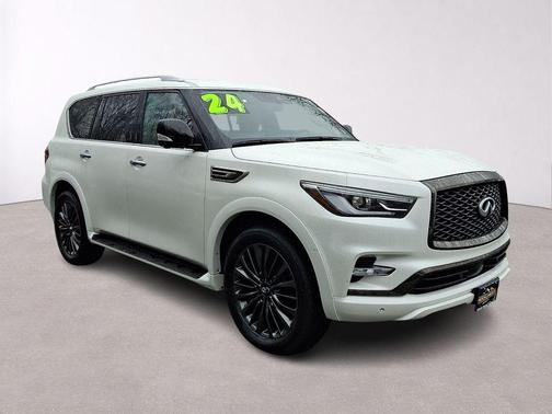 2024 INFINITI QX80 SENSORY