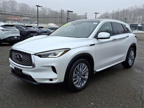 2023 INFINITI QX50 Luxe