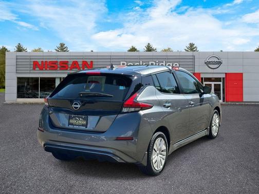 Gun Metallic 2023 Nissan Leaf S