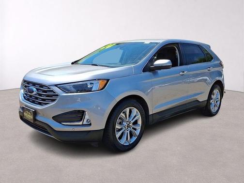 Silver Metallic 2024 Ford Edge Titanium