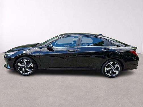 Onyx Black 2023 Hyundai ELANTRA Limited