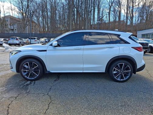 2023 INFINITI QX50 SPORT