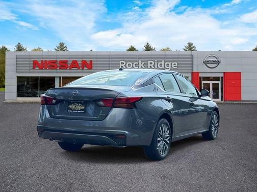 Gun Metallic 2026 Nissan Altima SV