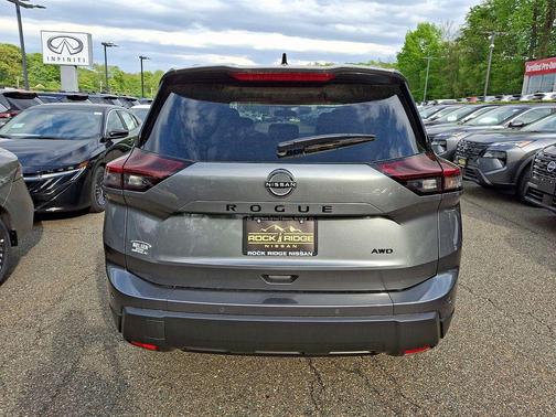 Gun Metallic 2026 Nissan Rogue Dark Armor