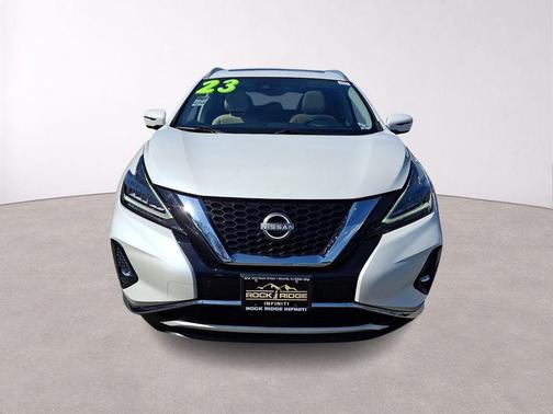White 2023 Nissan Murano Platinum
