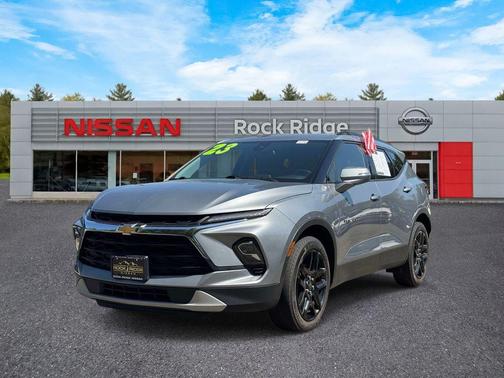 Sterling Gray Metallic 2023 Chevrolet Blazer 3LT