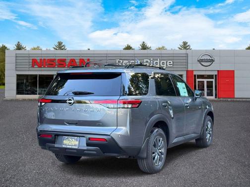 Gun Metallic 2026 Nissan Pathfinder SV