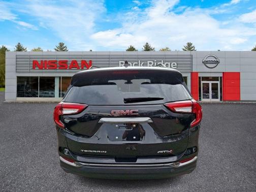 Ebony Twilight Metallic 2023 GMC Terrain AT4