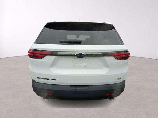 Summit White 2023 Chevrolet Traverse RS