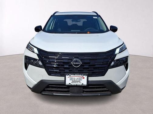 Everest White P 2026 Nissan Rogue Dark Armor