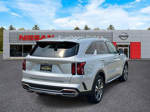 Silky Silver 2023 Kia Sorento Hybrid EX