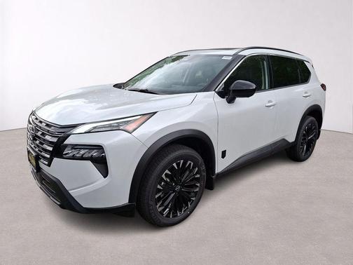 Everest White P 2026 Nissan Rogue Dark Armor